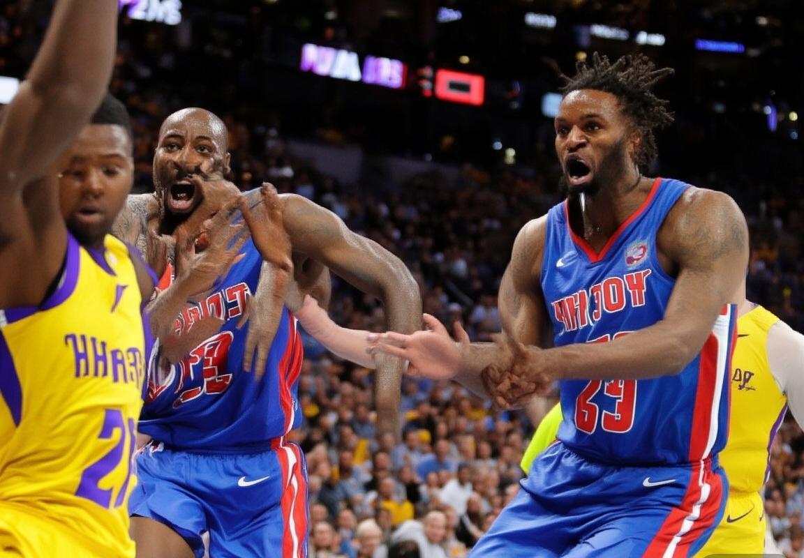 2018活塞黄蜂巅峰对决：德拉蒙德与沃克内线对决，活塞主场逆袭黄蜂(图2)